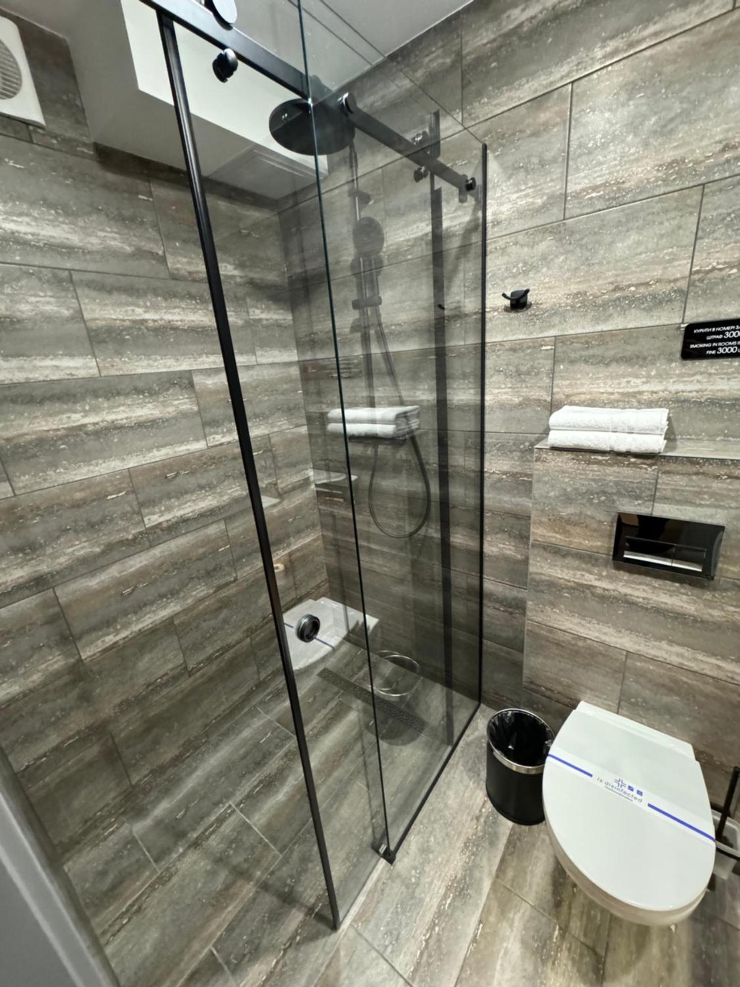 Alir Hotel Zhytomyr Luaran gambar