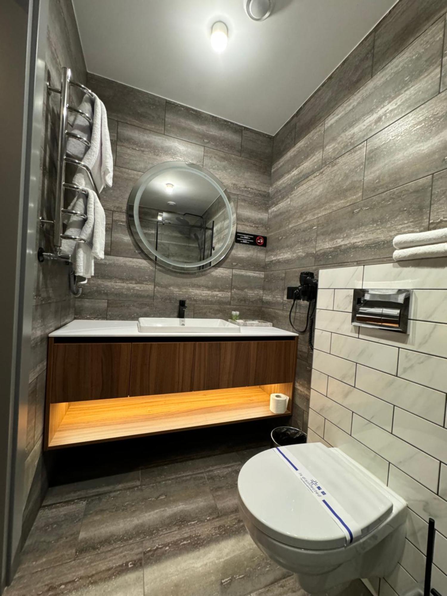 Alir Hotel Zhytomyr Luaran gambar