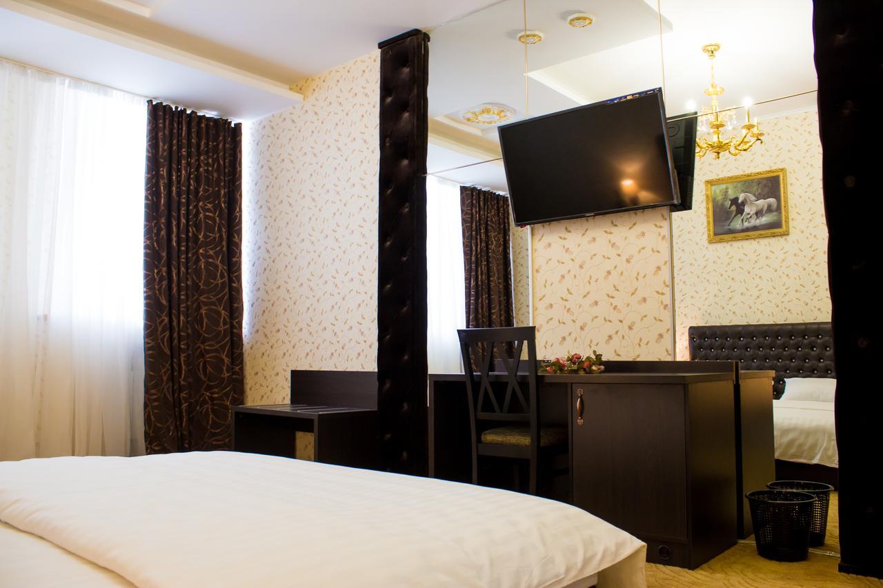 Alir Hotel Zhytomyr Luaran gambar
