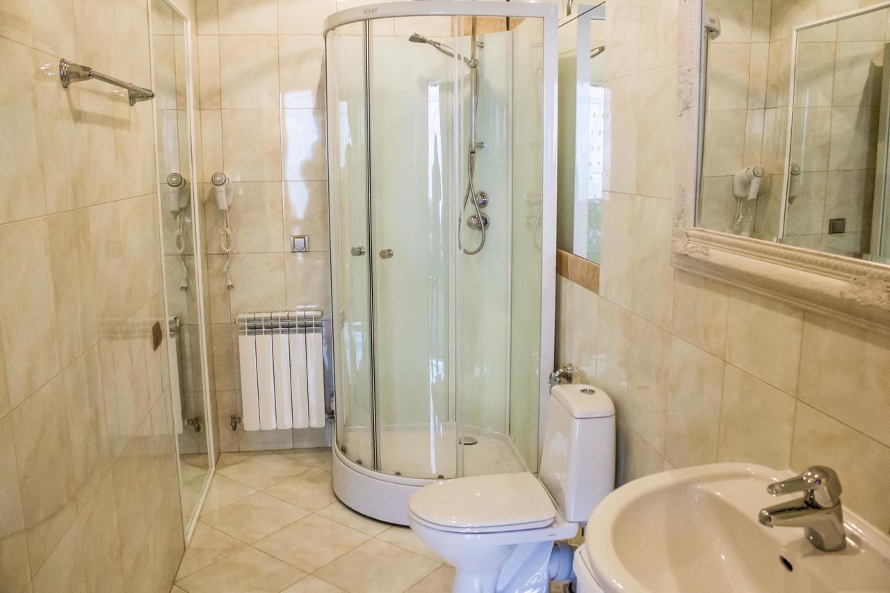 Alir Hotel Zhytomyr Luaran gambar