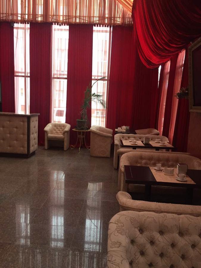 Alir Hotel Zhytomyr Luaran gambar
